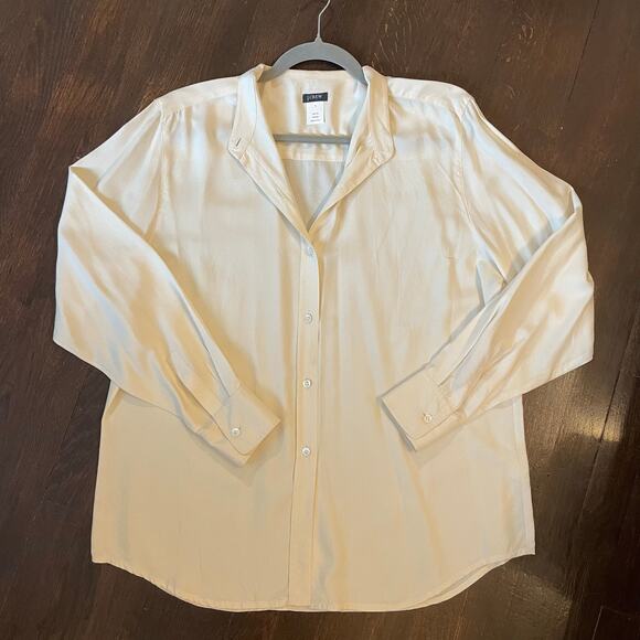 100% Silk J.Crew Vintage Cream Silk Blouse Natural fibers 29" Long - Picture 1 of 9